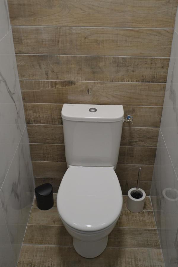 Triplex 110 M2 Centre Historique Avec Jacuzzi Dinan Daire Dış mekan fotoğraf
