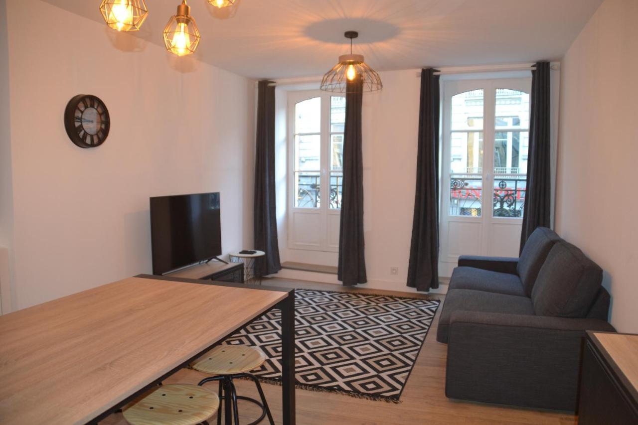 Triplex 110 M2 Centre Historique Avec Jacuzzi Dinan Daire Dış mekan fotoğraf
