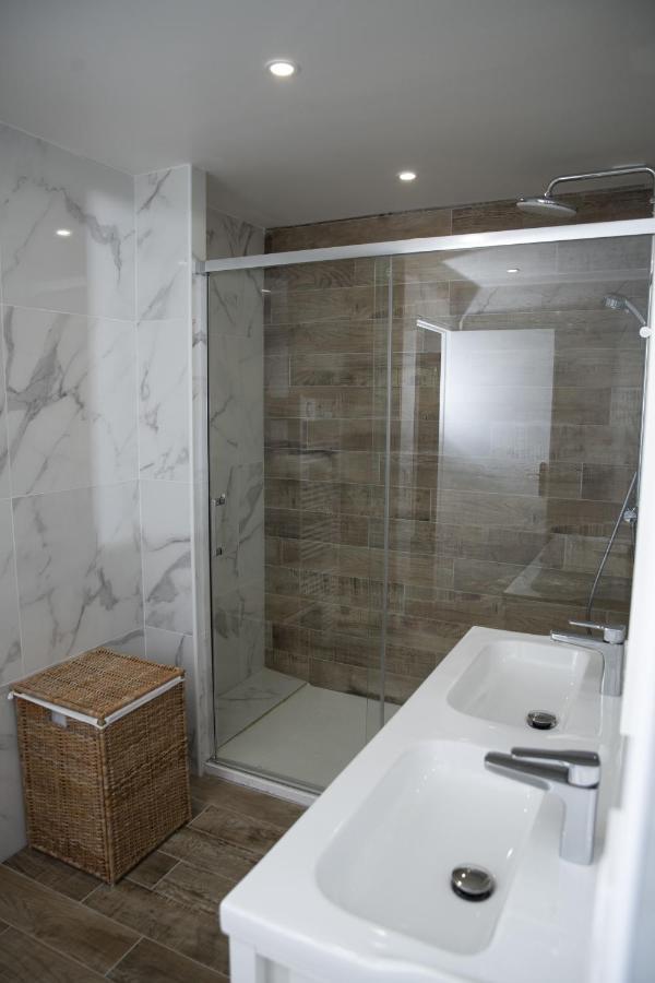 Triplex 110 M2 Centre Historique Avec Jacuzzi Dinan Daire Dış mekan fotoğraf